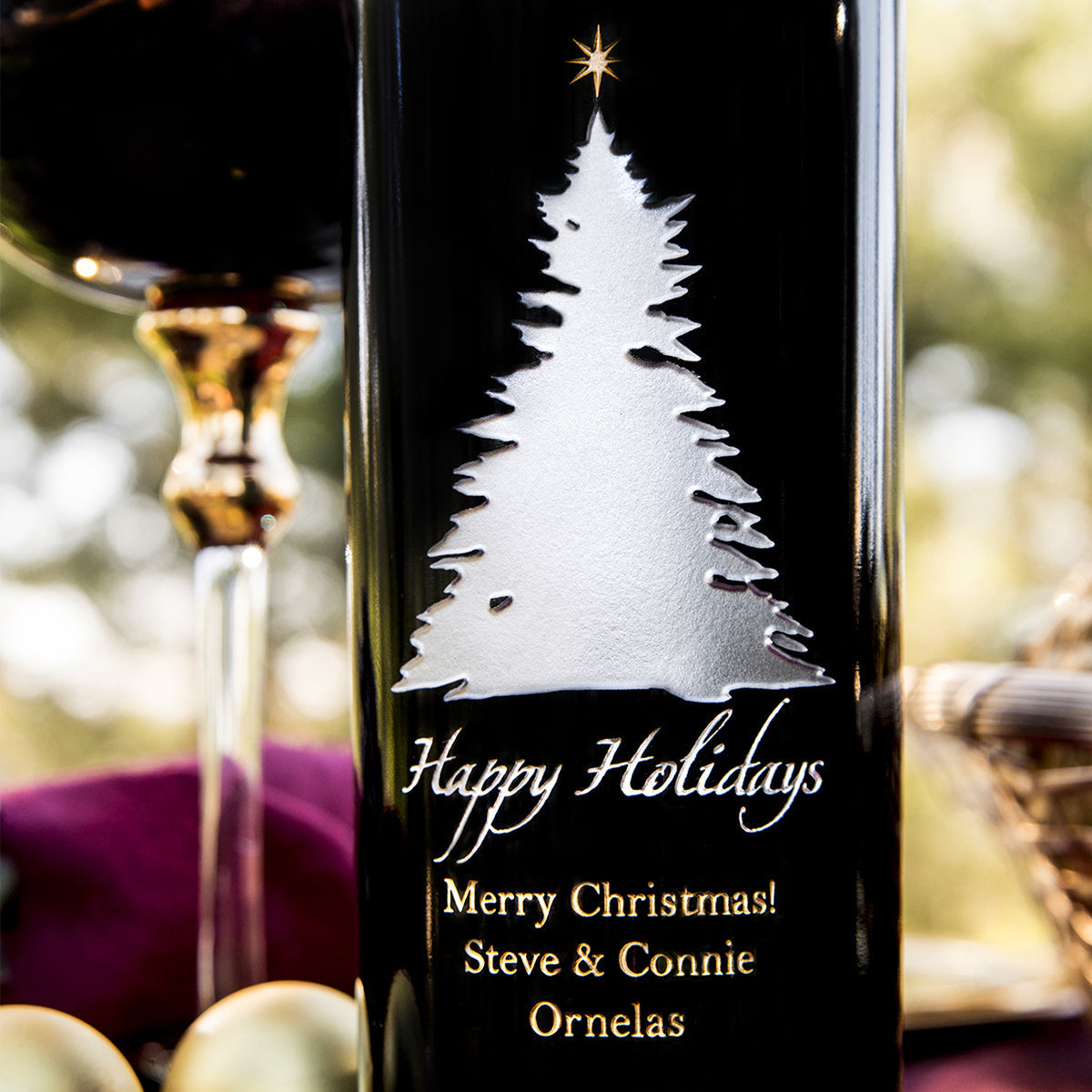Elegant Tree & Star — Engraved Wine Bottle