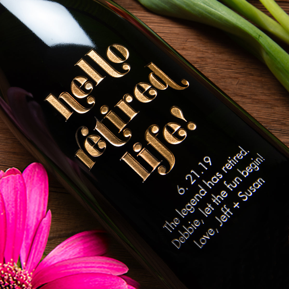 Hello Retired Life! Big Bottle — Engraved Wine Bottle