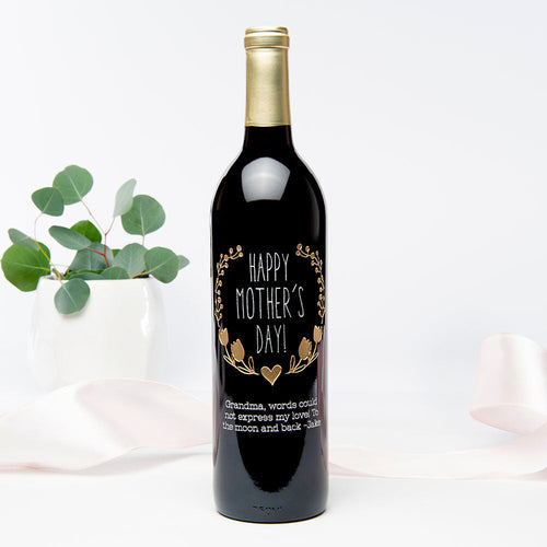 Mother's Day Wreath — Engraved Wine Bottle