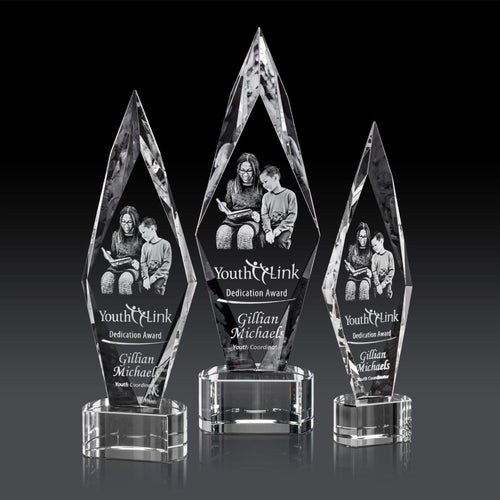 Manilow Award on Paragon Base (3D)
