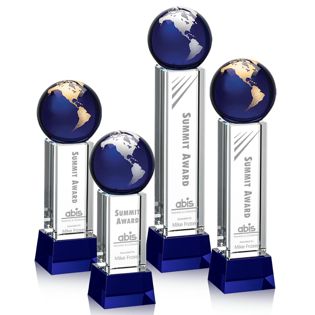 Luz Globe Award on Base